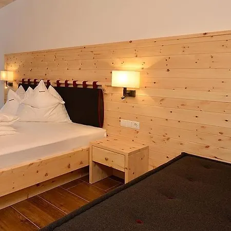 Aparthotel Magdalena Ortisei